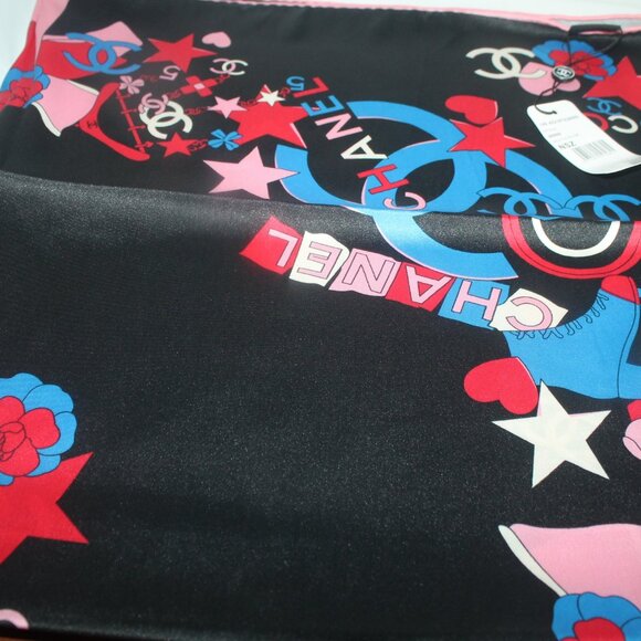 New w Tag $550 CHANEL Hand Rolled Silk Logo Scarf Beautiful! - Picture 2 of 8